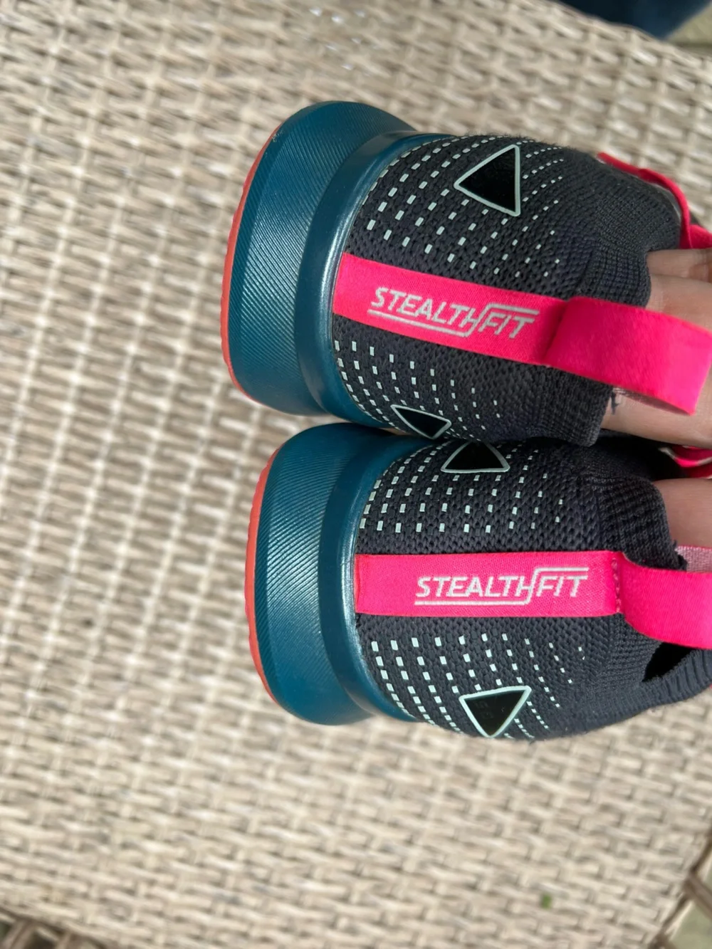 Brooks like new